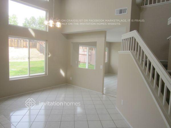 Building Photo - 44743 Johnston Dr