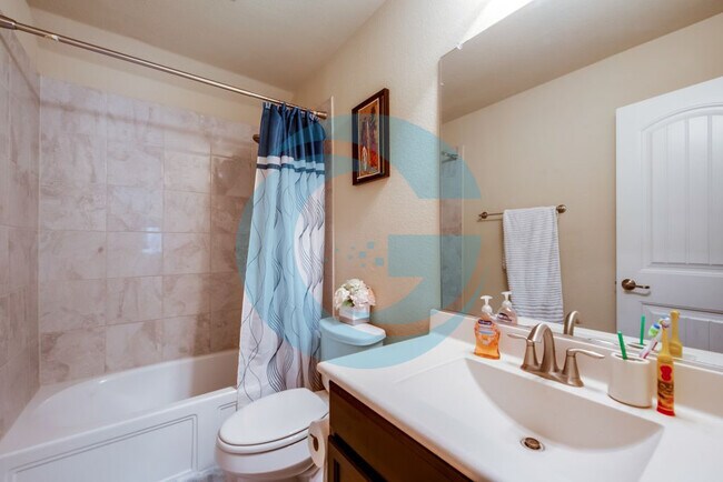Bathroom 2 - 5844 Bindweed St