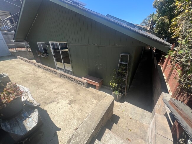 Building Photo - 3550 Gilbert Ave
