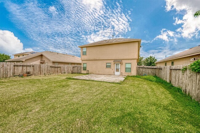 Building Photo - 1810 Emerson Ridge Dr