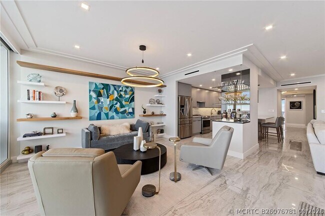 Building Photo - 2200 S Ocean Ln