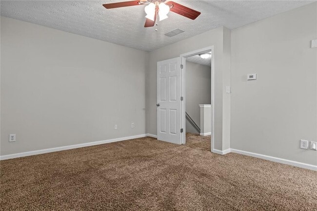 Building Photo - 1483 Little Creek Dr