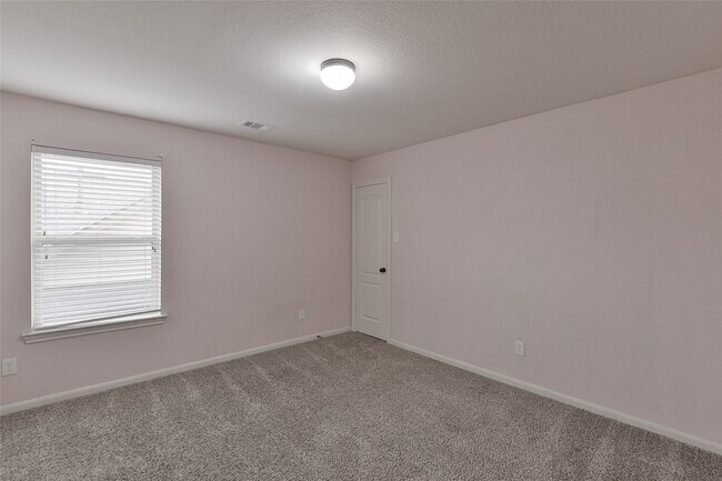 Building Photo - 19315 Boulder Bay Ln