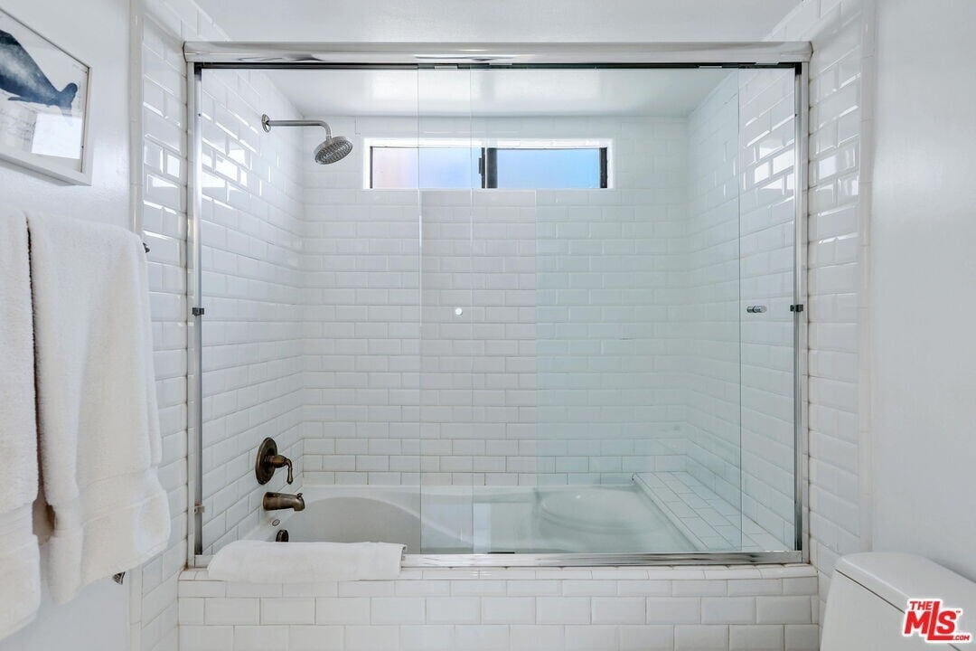 Building Photo - 1044 10th St