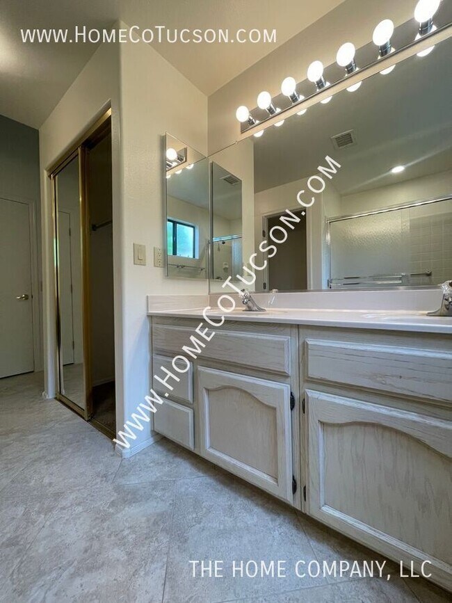 Building Photo - 37364 Arroyo Verde Dr