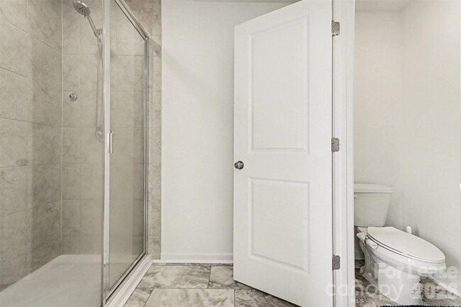 Building Photo - 1354 Harleston St