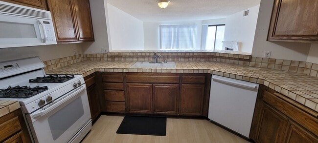 Building Photo - BEACH Living at Port Hueneme's Surfside IV! 2+2 Condo $3,200.00