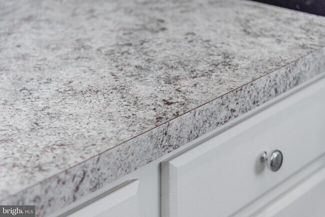 Building Photo - 7607 Eastern Ave NW