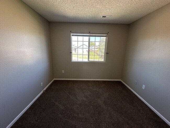Building Photo - 3 Bed 3 Bath house in Fountain!!!