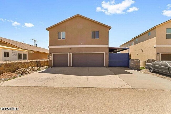 Building Photo - 14441 Eastbrook Dr