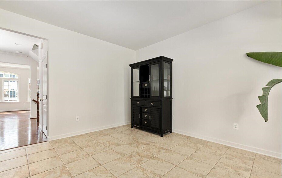 Building Photo - 25217 Beach Pl