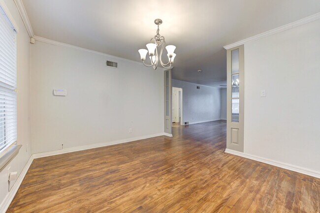 Building Photo - 4121 NW 20th St