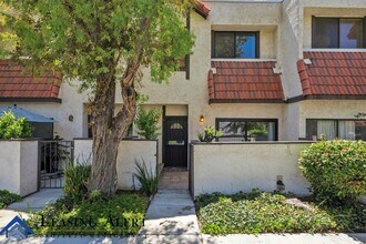 Building Photo - 27666 Nugget Dr