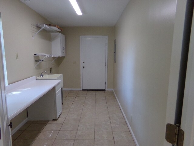 Building Photo - 14 Egret Dr