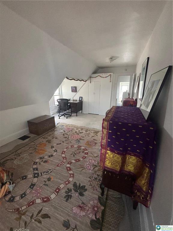 Building Photo - 2248 Birch St