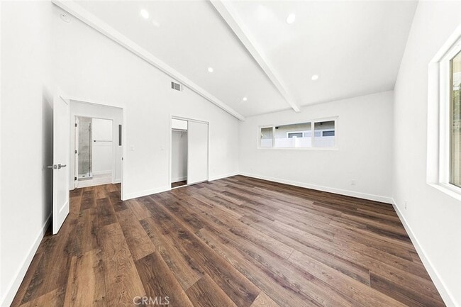 Building Photo - 13010 Hartland St