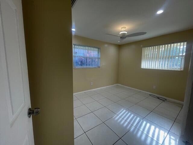 Building Photo - 9482 N Military Trl