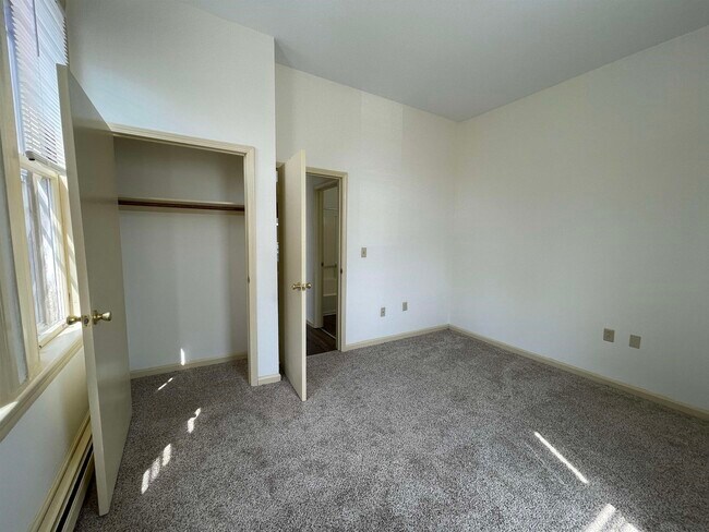 Building Photo - 124 Orange St