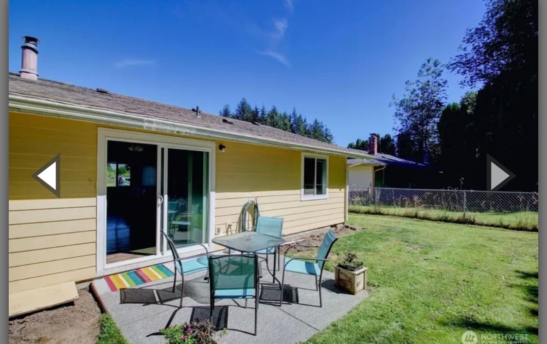 Back patio - 11040 N Skagit St