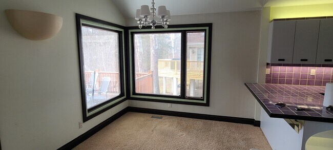 Building Photo - 1460 West Alex Bell Road