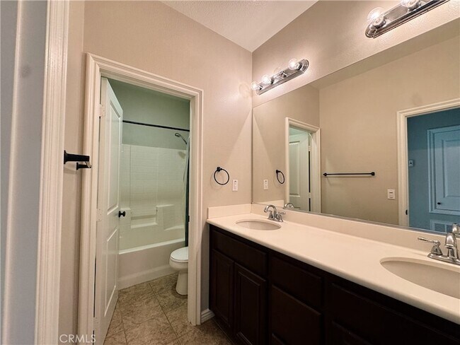 Building Photo - 32469 Quiet Trail Dr