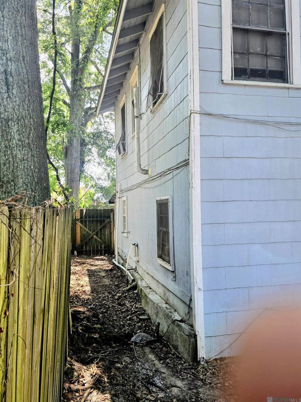 Building Photo - 4358 N Foster Dr