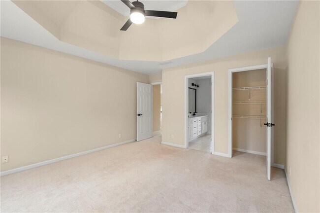 Building Photo - 870 Longstone Landing