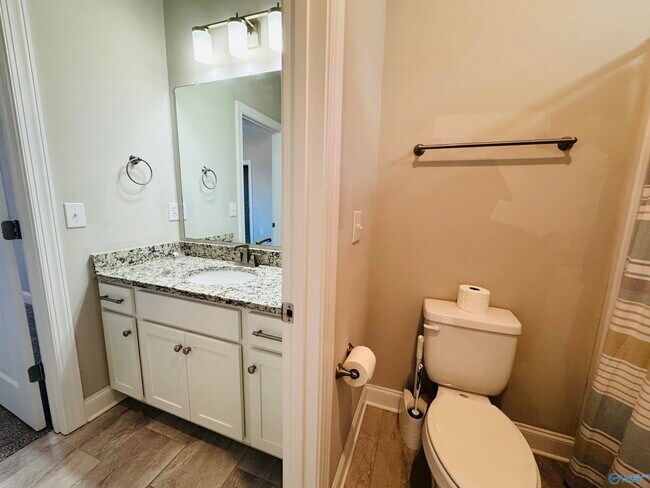 Building Photo - 109 Bienville St