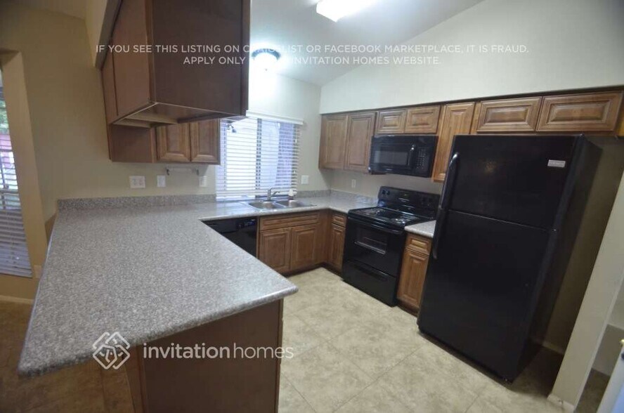 Building Photo - 3916 W Villa Rita Dr