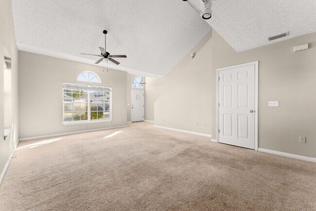 Building Photo - 133 White Cap Wy