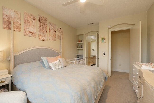 Building Photo - 2600 Hillsboro Pike