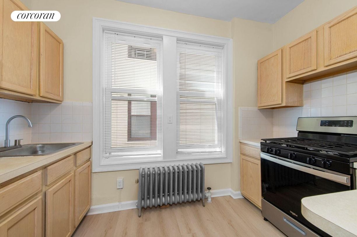 Building Photo - 30-72-72 37th St