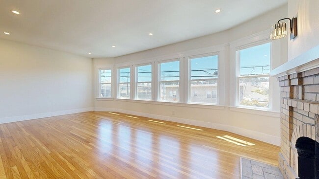 Building Photo - 1608 Balboa St