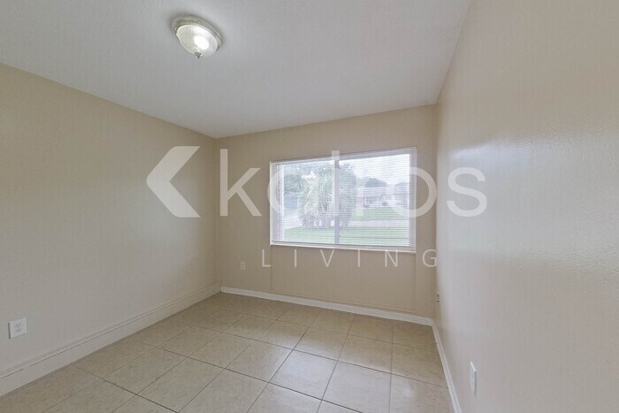 Building Photo - 2441 Healy Dr