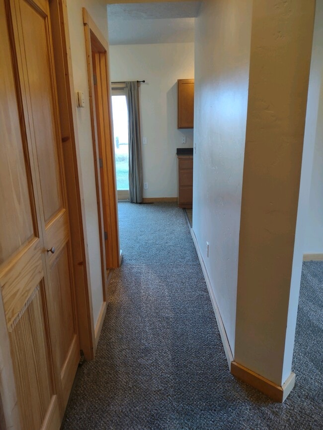 Building Photo - 155 Mulligan Ln