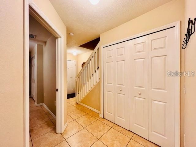 Building Photo - 251 Royal Palm Dr