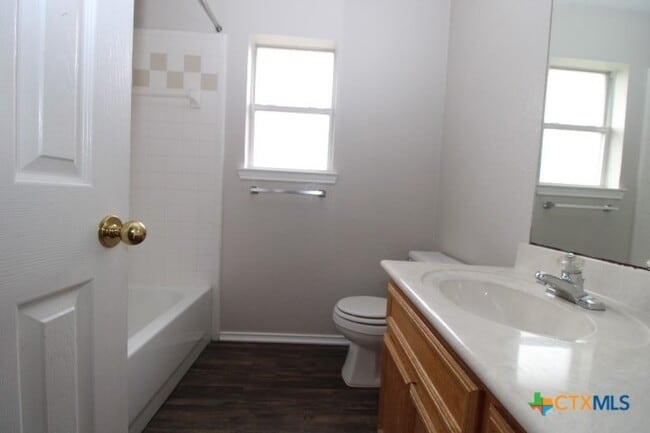 Building Photo - 4306 Lori Dr