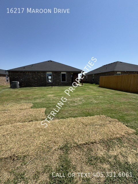 Building Photo - 16217 Maroon Dr