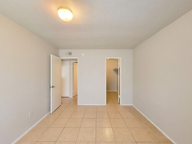 Building Photo - NICE 3 BEDROOM 1 BATH LEASE HOME IN RANCH COUNTRY HOCKLEY, TEXAS