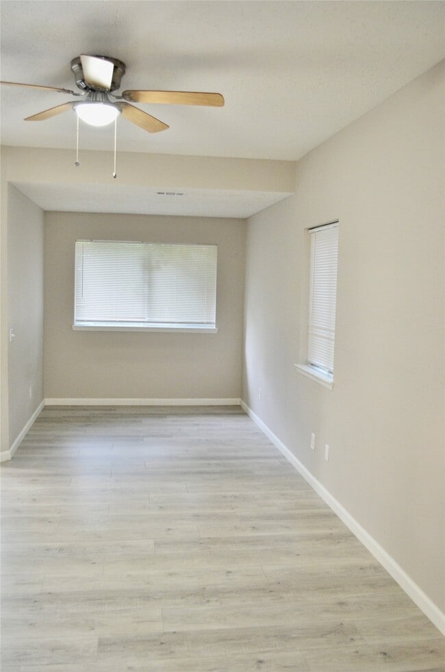 Building Photo - 10506 Saddlehorn Trail