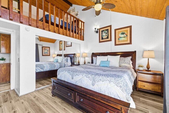 Building Photo - 731 Seacoast Dr