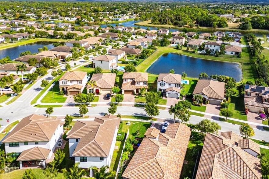 Building Photo - 3234 Klays Ct