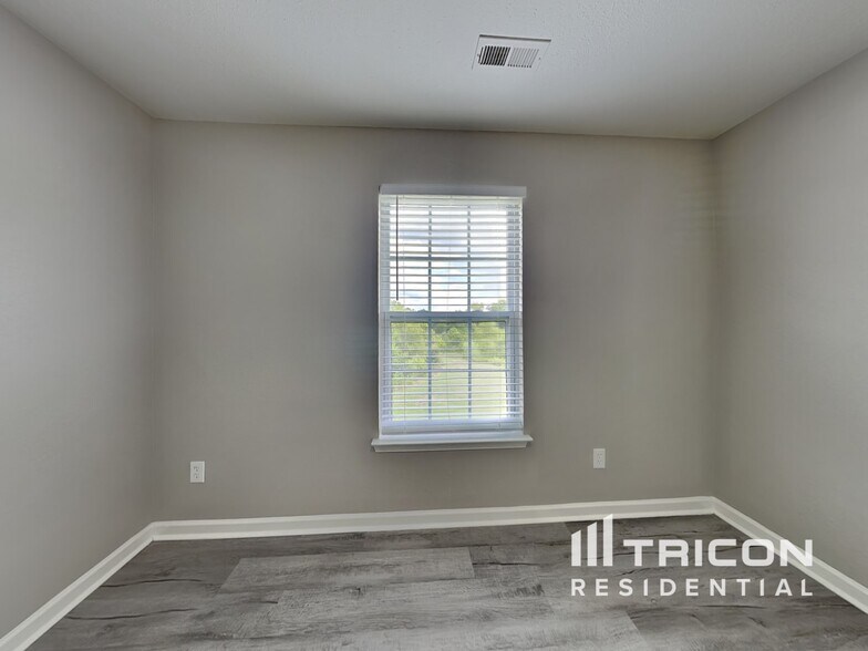 Building Photo - 4046 Kellybrook Dr
