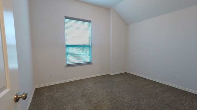 Building Photo - Clean Paloma Lake Rental in Round Rock, TX