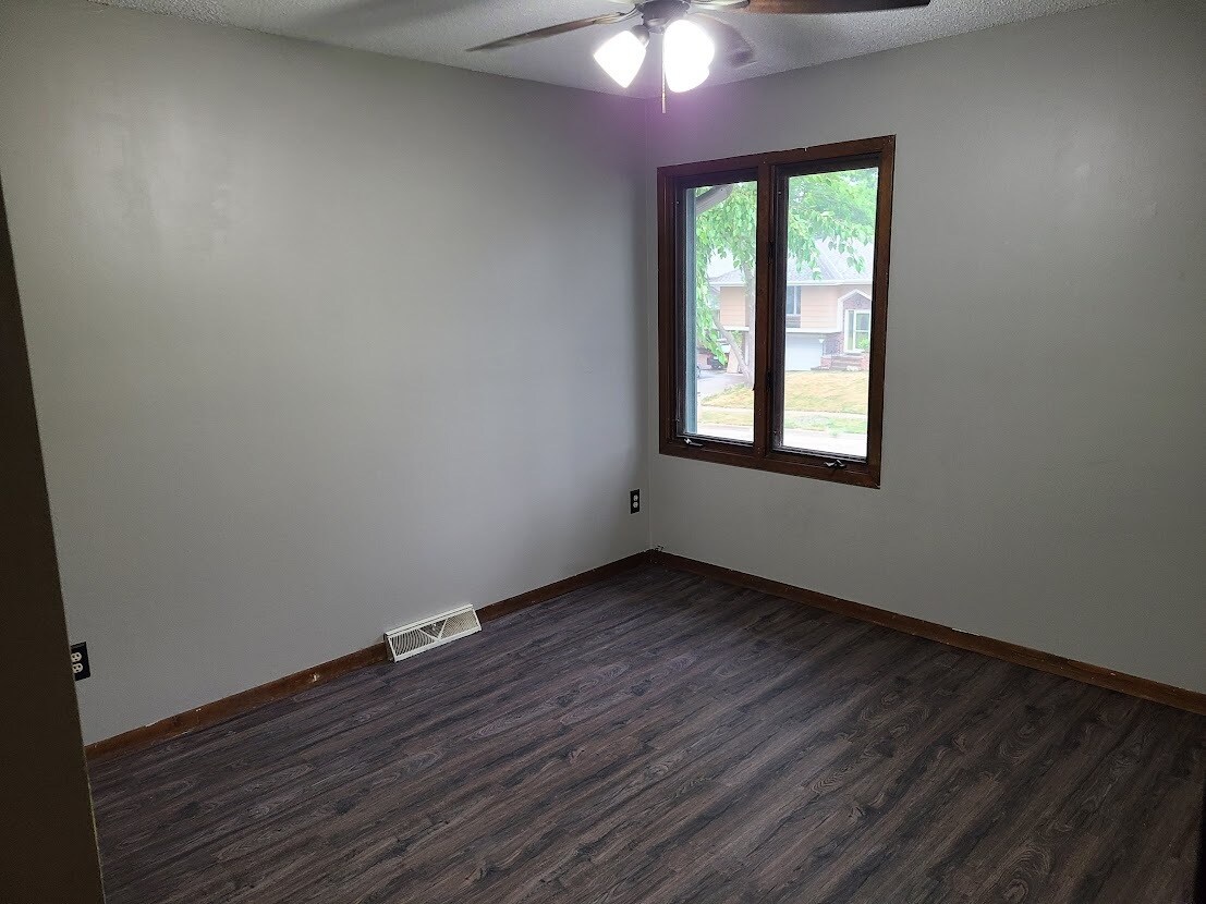 Building Photo - 3934 48th St