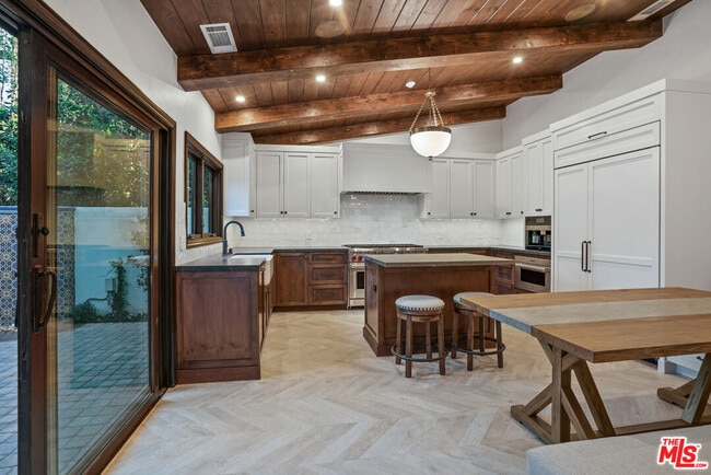 Building Photo - 4265 Denny Ave