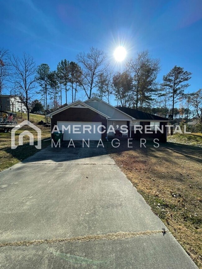 Building Photo - Home for rent in Lincoln!!! COMING SOON!