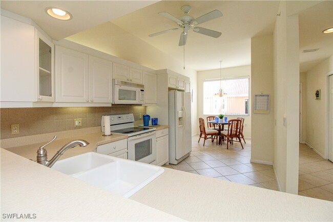 Building Photo - 6810 Beach Resort Dr