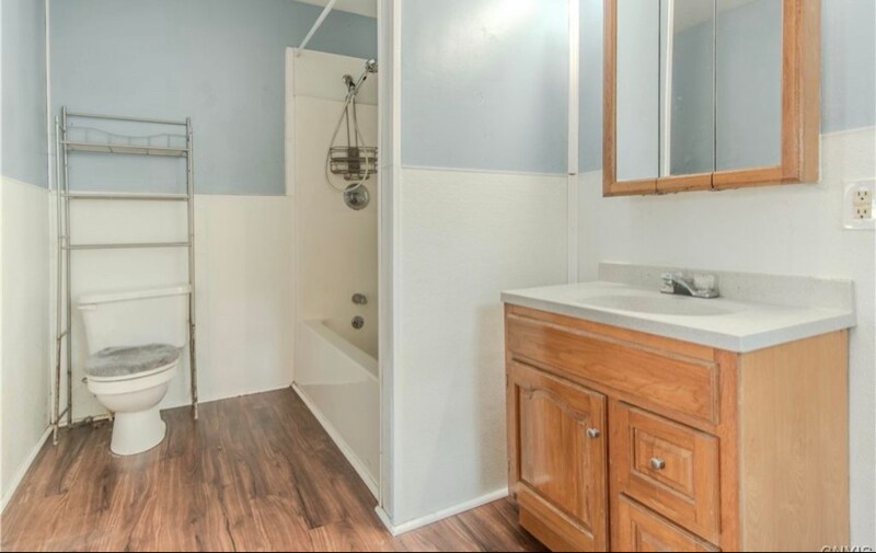 Building Photo - 148 W Main St