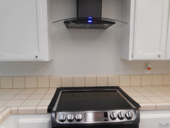 Building Photo - 4098 W. San Jose